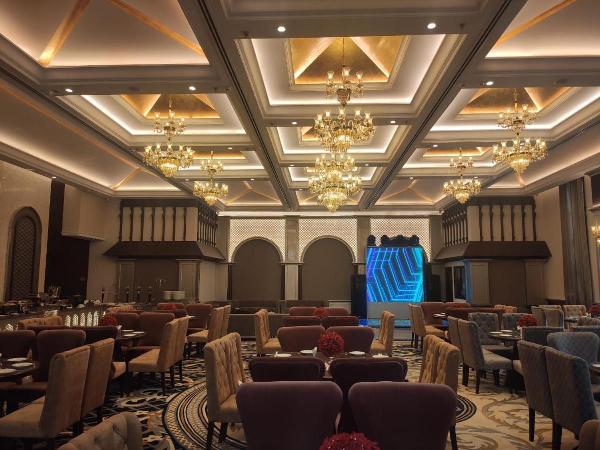 Anntilia Inn Ludhiana Ngoại thất bức ảnh