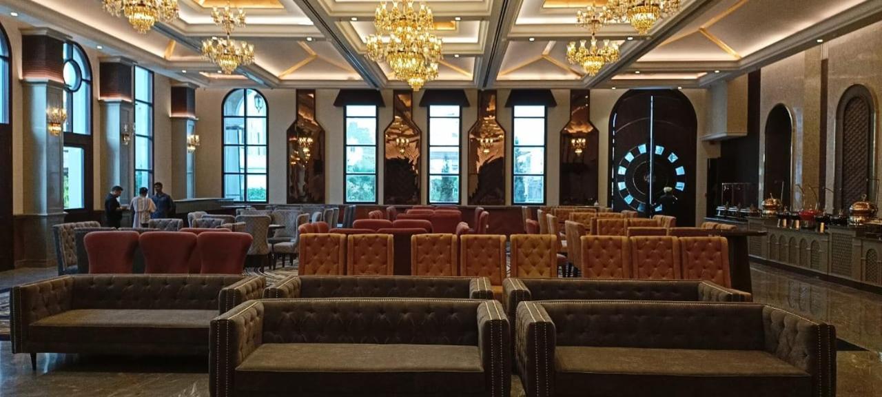 Anntilia Inn Ludhiana Ngoại thất bức ảnh