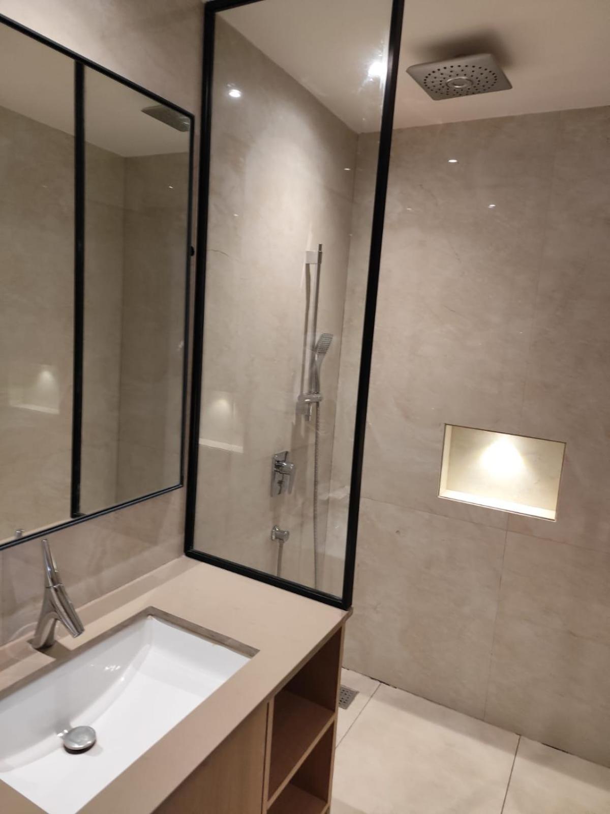 Anntilia Inn Ludhiana Ngoại thất bức ảnh